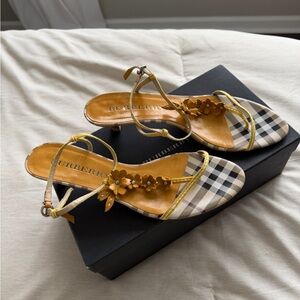 Burberry Checkered Floral Kitten Heel Sandals Size 38 / US 7.5 Like new!